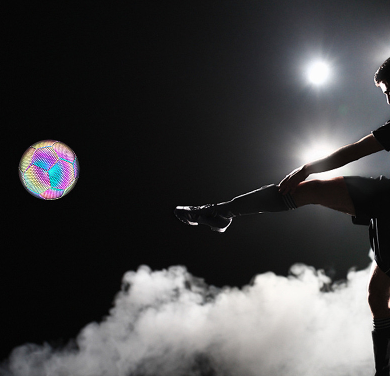 DropShop ™ Reflective football